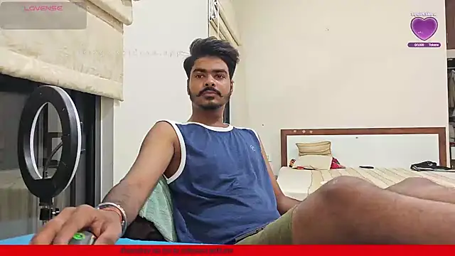 Snapshot of mrbuddy85 chatting on October 2025 05:25:02 PM mrbuddy85 online show from October 2025 05:25:02 PM