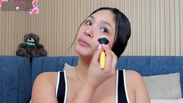 angel ponce online show from November 2025 07:13:01 PM