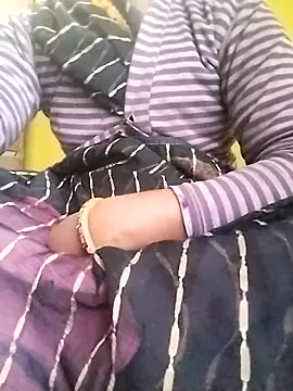 Snapshot of Gopika_Dudi chatting on November 2025 01:37:01 AM Gopika Dudi online show from November 2025 01:37:01 AM