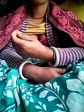 Snapshot of Gopika_Dudi chatting on December 2025 01:48:02 AM Gopika Dudi online show from December 2025 01:48:02 AM