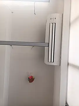 VJ17 online show from October 2025 04:57:02 AM