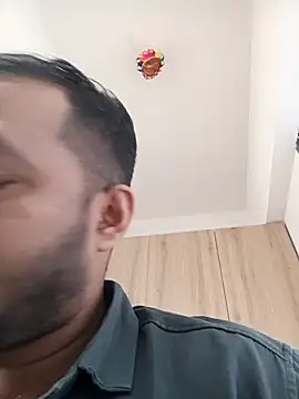 VJ17 online show from November 2025 05:18:02 AM