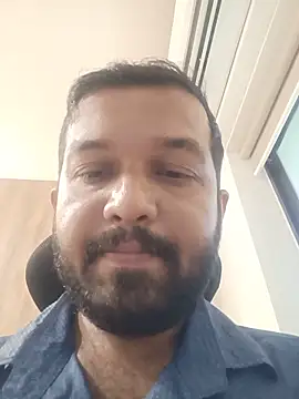 Snapshot of VJ17 chatting on May 2026 05:14:02 AM VJ17 online show from May 2026 05:14:02 AM
