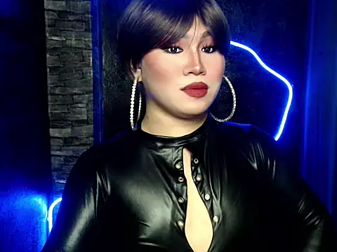 pretty lassy online show from September 2025 09:44:01 AM