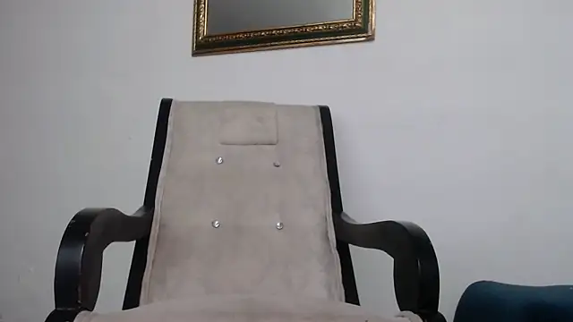 Snapshot of Angeliicaxx chatting on September 2025 02:02:02 AM Angeliicaxx online show from September 2025 02:02:02 AM