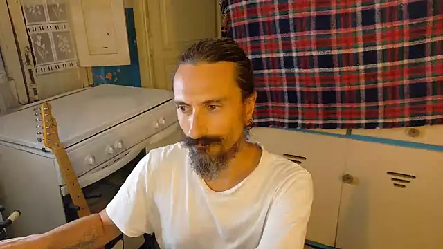 Snapshot of Mrkurt86 chatting on July 2026 07:40:01 PM Mrkurt86 online show from July 2026 07:40:01 PM