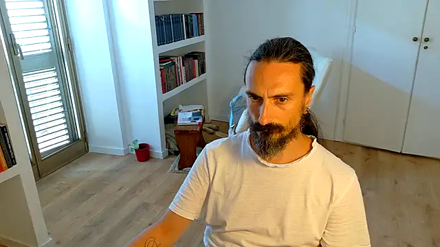 Snapshot of Mrkurt86 chatting on August 2026 04:28:01 PM Mrkurt86 online show from August 2026 04:28:01 PM