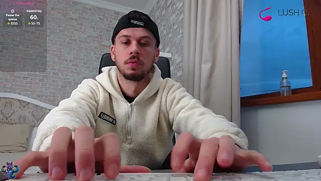 JonahShaw online show from October 2025 04:21:02 AM