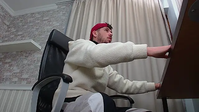 JonahShaw online show from October 2025 04:11:01 AM