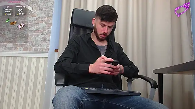 JonahShaw online show from November 2025 05:18:02 AM