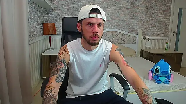 JonahShaw online show from July 2026 04:49:01 AM