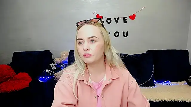 LiluMoon   online show from April 2026 06:16:02 AM