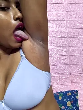 horny tenager online show from April 2026 06:35:01 PM