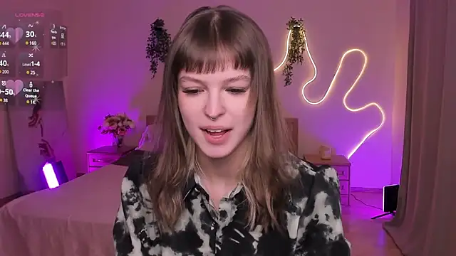 Lisa Blossom online show from March 2026 06:06:02 AM