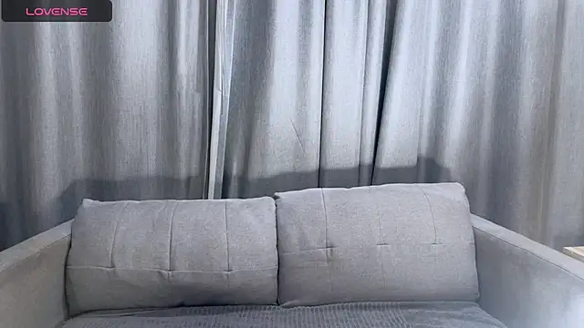 penny coco online show from February 2026 04:38:02 PM