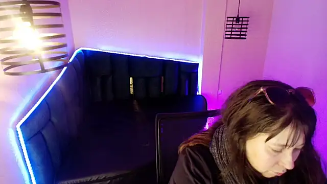 Snapshot of _Emily_rosee_ chatting on December 2025 11:26:02 AM Emily rosee online show from December 2025 11:26:02 AM