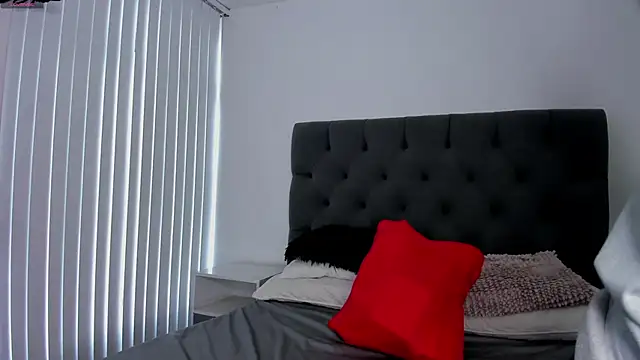 VictoriaParkeer online show from February 2026 12:09:01 PM