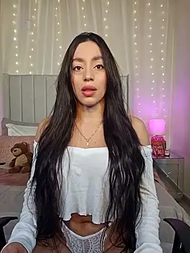 Snapshot of AriadnaTaylor chatting on December 2025 12:47:02 PM AriadnaTaylor online show from December 2025 12:47:02 PM