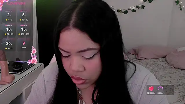 Juicy elenxx online show from March 2026 07:53:01 PM