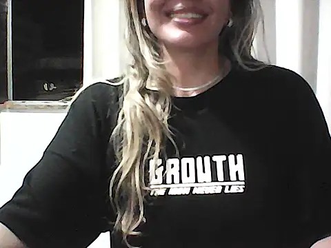 Snapshot of pregnanhot chatting on September 2025 10:42:01 PM pregnanhot online show from September 2025 10:42:01 PM