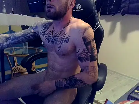 Wyrolowanyyy online show from March 2026 01:43:01 AM