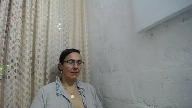 gabbyparker  online show from December 2025 10:27:01 PM