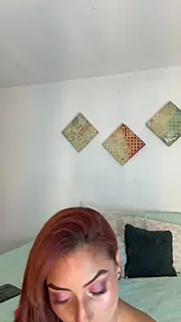 Snapshot of monnay520 chatting on November 2025 05:08:02 AM monnay520 online show from November 2025 05:08:02 AM