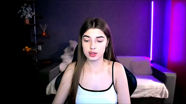 Snapshot of Dianaa_Lee0 chatting on September 2025 05:26:03 PM Dianaa Lee0 online show from September 2025 05:26:03 PM