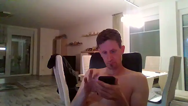 Snapshot of Trockenbau chatting on October 2025 04:14:02 PM Trockenbau online show from October 2025 04:14:02 PM