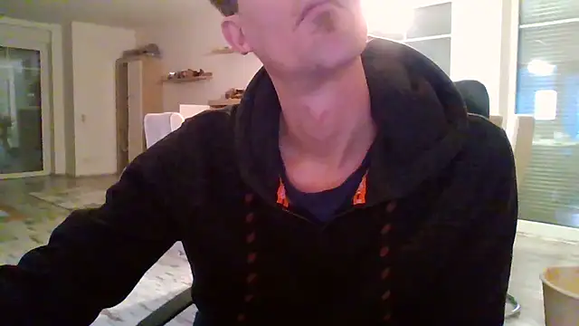 Snapshot of Trockenbau chatting on November 2025 01:43:01 PM Trockenbau online show from November 2025 01:43:01 PM