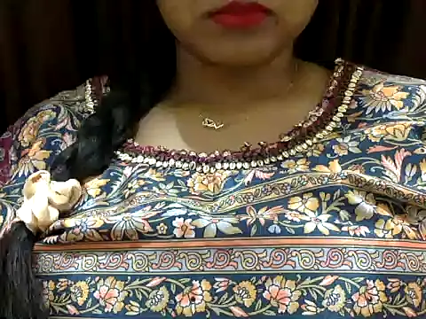 Snapshot of its_me_Rashmi chatting on October 2025 04:20:02 PM its me Rashmi online show from October 2025 04:20:02 PM