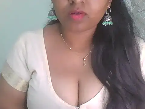 its me Rashmi online show from April 2026 12:43:01 PM