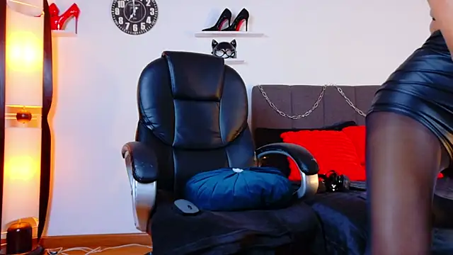 JadeClifford online show from November 2025 08:30:01 PM