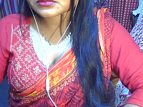 Nusrat Faria07 online show from November 2025 08:22:02 PM