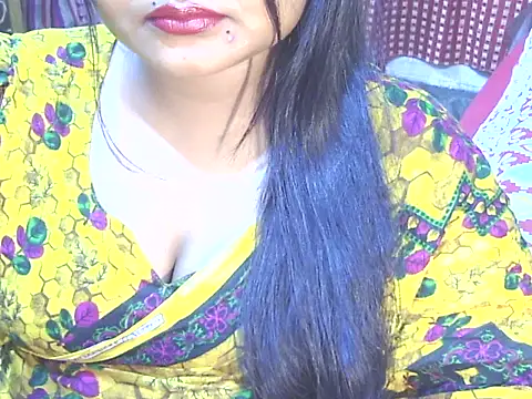 Nusrat Faria07 online show from November 2025 08:32:01 PM