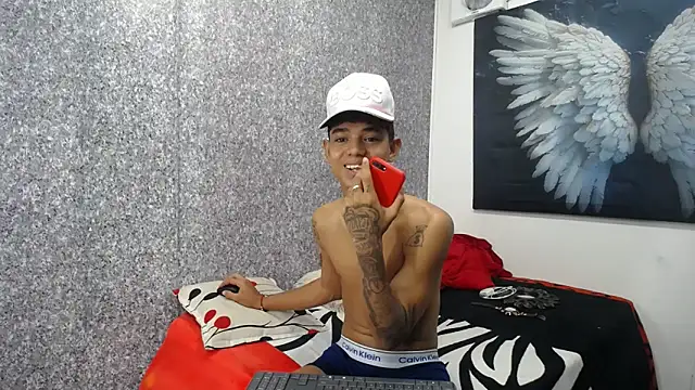 Snapshot of angelcute_19 chatting on September 2025 03:49:01 AM angelcute 19 online show from September 2025 03:49:01 AM