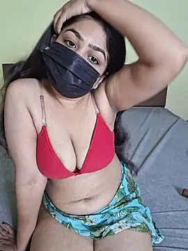 YourToxicBae online show from April 2026 05:31:02 PM