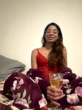 Snapshot of FadaPerigosa chatting on September 2025 04:01:02 AM FadaPerigosa online show from September 2025 04:01:02 AM