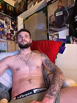 Mexxwell69 online show from November 2025 11:15:02 PM