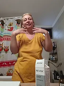 merlyn4 online show from November 2025 08:50:01 AM