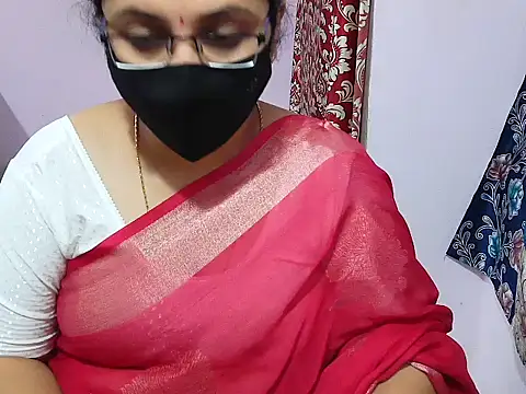 jannu6482 online show from October 2025 04:35:01 PM