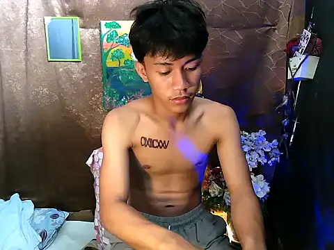 Snapshot of naughtyboyloy_0 chatting on September 2025 04:45:02 AM naughtyboyloy 0 online show from September 2025 04:45:02 AM