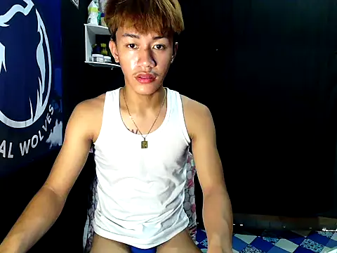 Snapshot of naughtyboyloy_0 chatting on October 2025 05:41:01 AM naughtyboyloy 0 online show from October 2025 05:41:01 AM