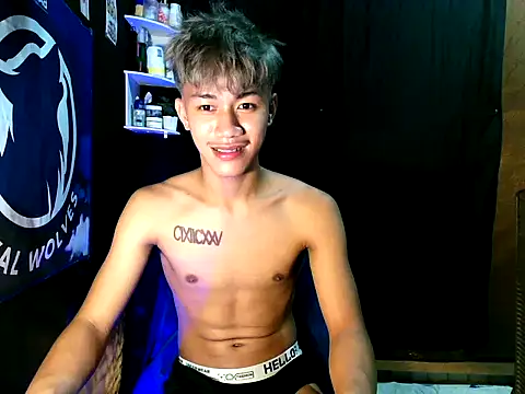 Snapshot of naughtyboyloy_0 chatting on November 2025 06:53:01 PM naughtyboyloy 0 online show from November 2025 06:53:01 PM