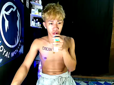 Snapshot of naughtyboyloy_0 chatting on November 2025 05:22:01 PM naughtyboyloy 0 online show from November 2025 05:22:01 PM