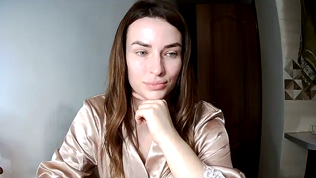 Snapshot of MandiBrooks chatting on December 2025 03:39:01 PM MandiBrooks online show from December 2025 03:39:01 PM