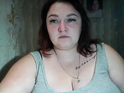 AngelQSky online show from November 2025 04:47:01 PM