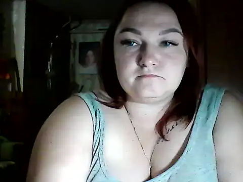 AngelQSky online show from November 2025 08:42:01 PM