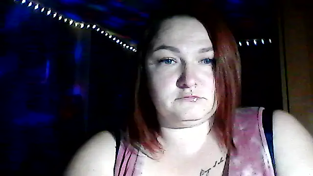 AngelQSky online show from December 2025 08:24:02 PM