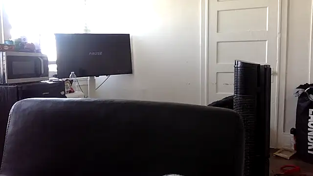 Diodre Benyoon online show from February 2026 08:41:02 PM